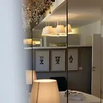 Colosseum Flat 度假居 *