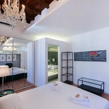 Colosseum Flat Дом отдыха Рим